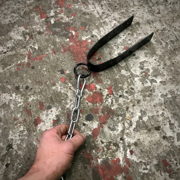 Suspension bracket for attic beam