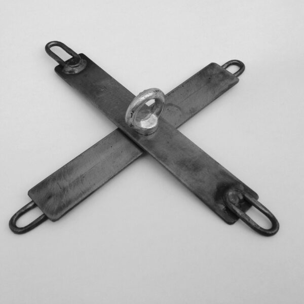Spreader, Hogtie, cross, folding, clear lacquered.