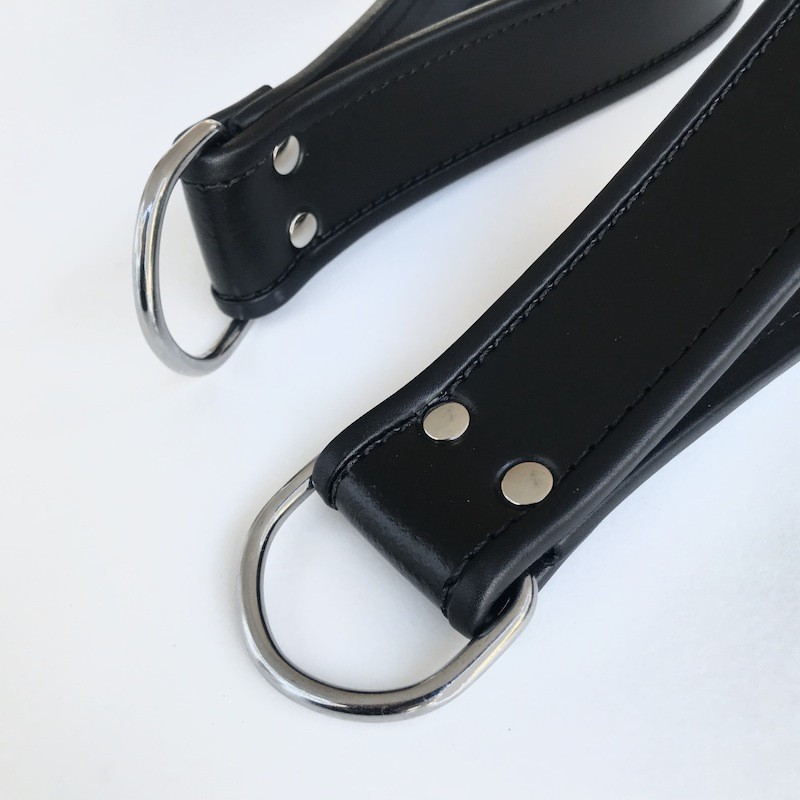 Leg Loops Leather With 1 D-Ring With Piping Black - Image 6