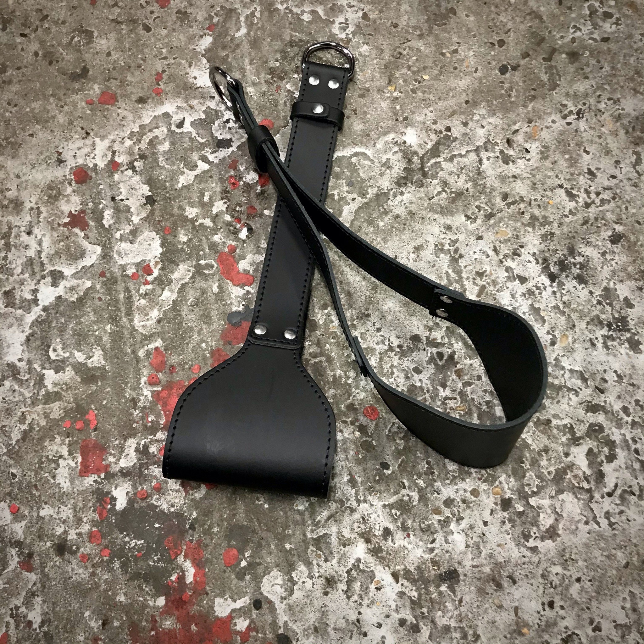 Leg Loops Adjustable Wide Leather with 1 D-ring