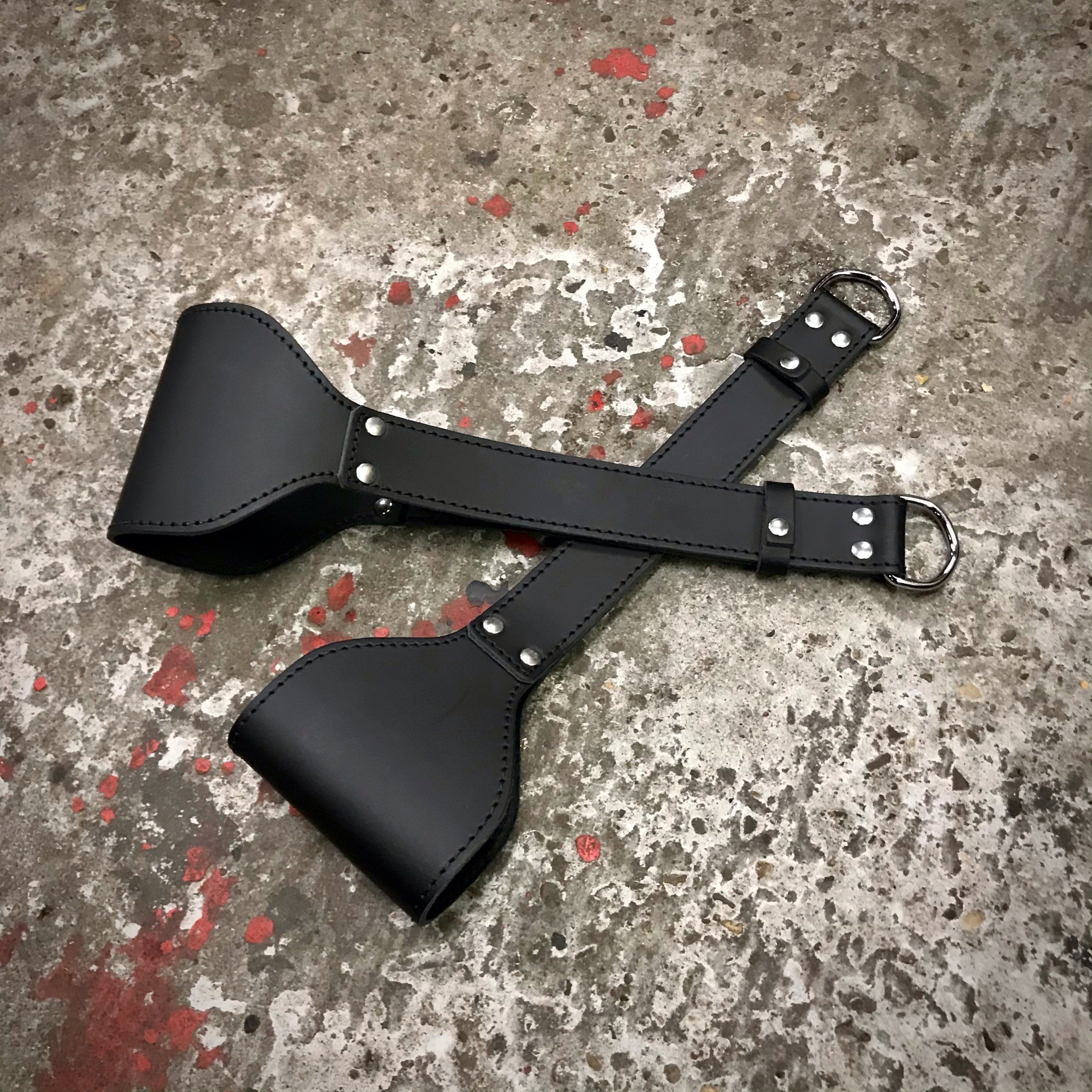 Leg Loops Adjustable Wide Leather with 1 D-ring - Image 4