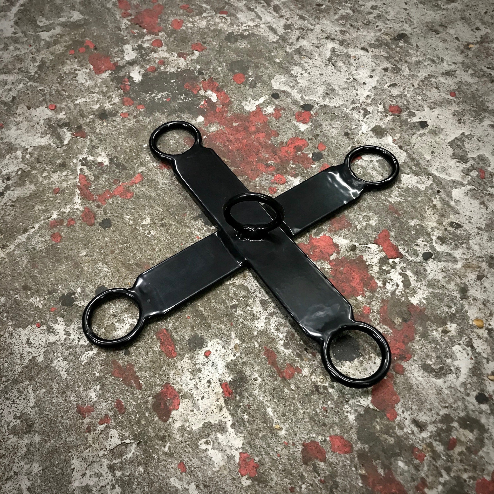 Spreader Hogtie Bondage Cross - Image 2