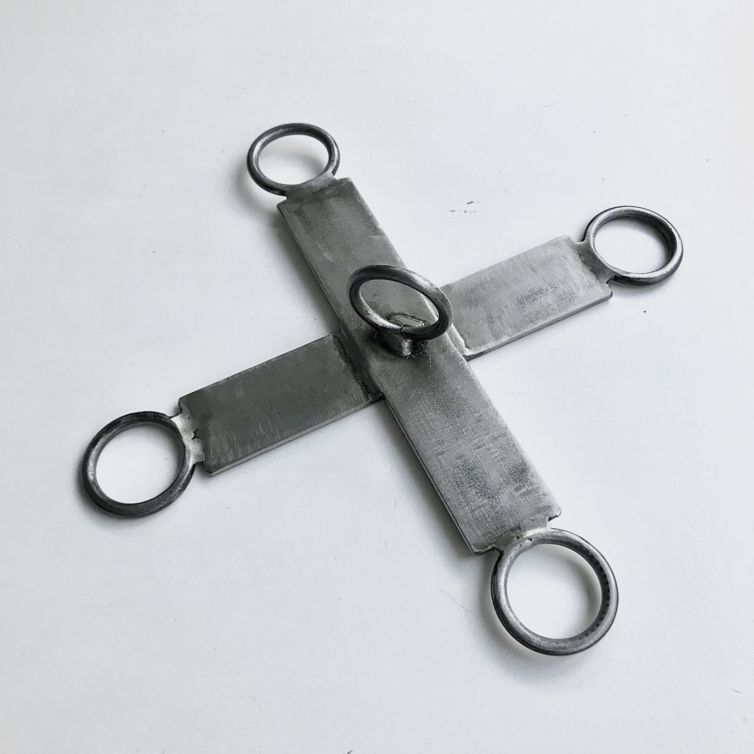 Spreider Hogtie Bondage Kruis in Blanke Lak