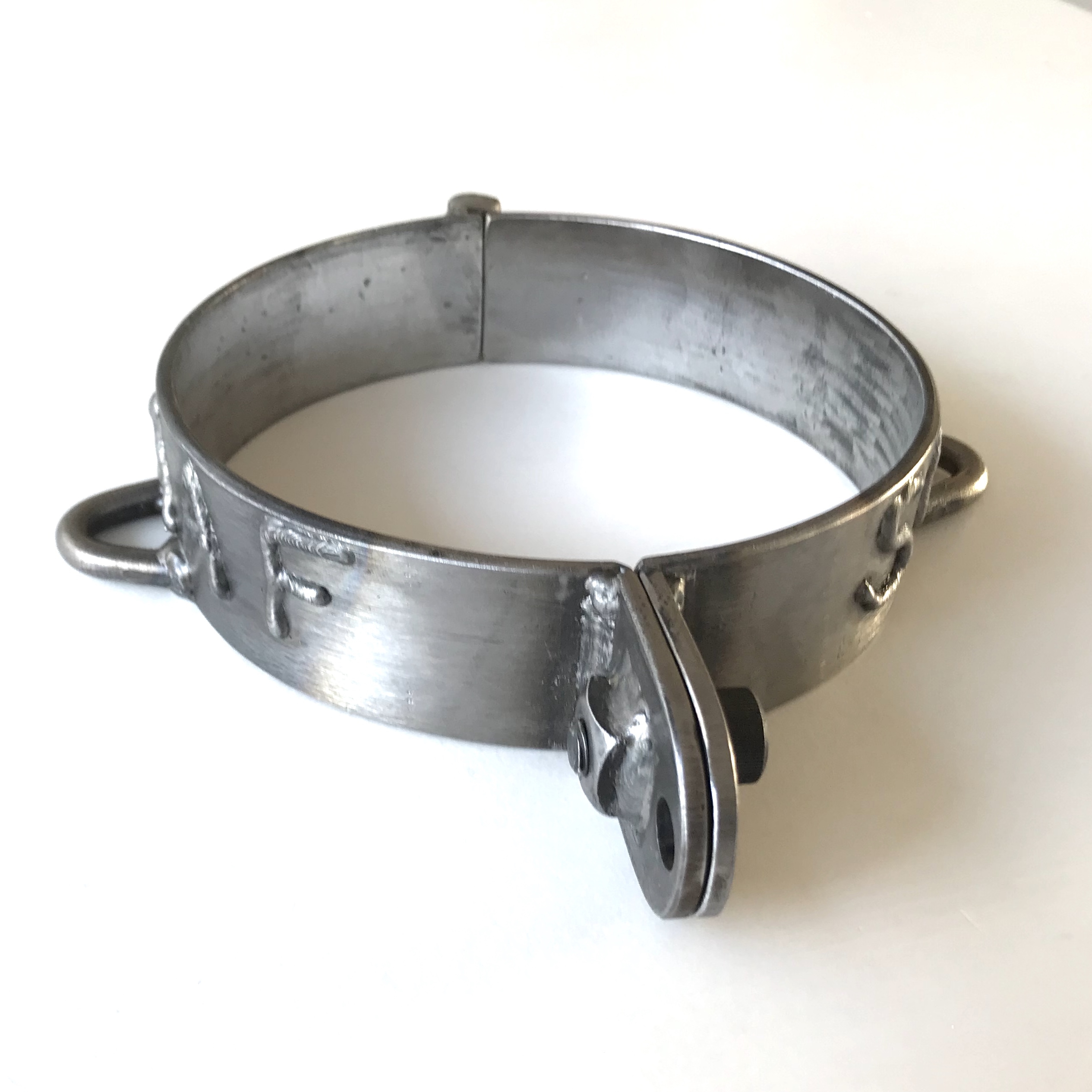 Steel Collar With Fixed Heavy Chain - Image 5