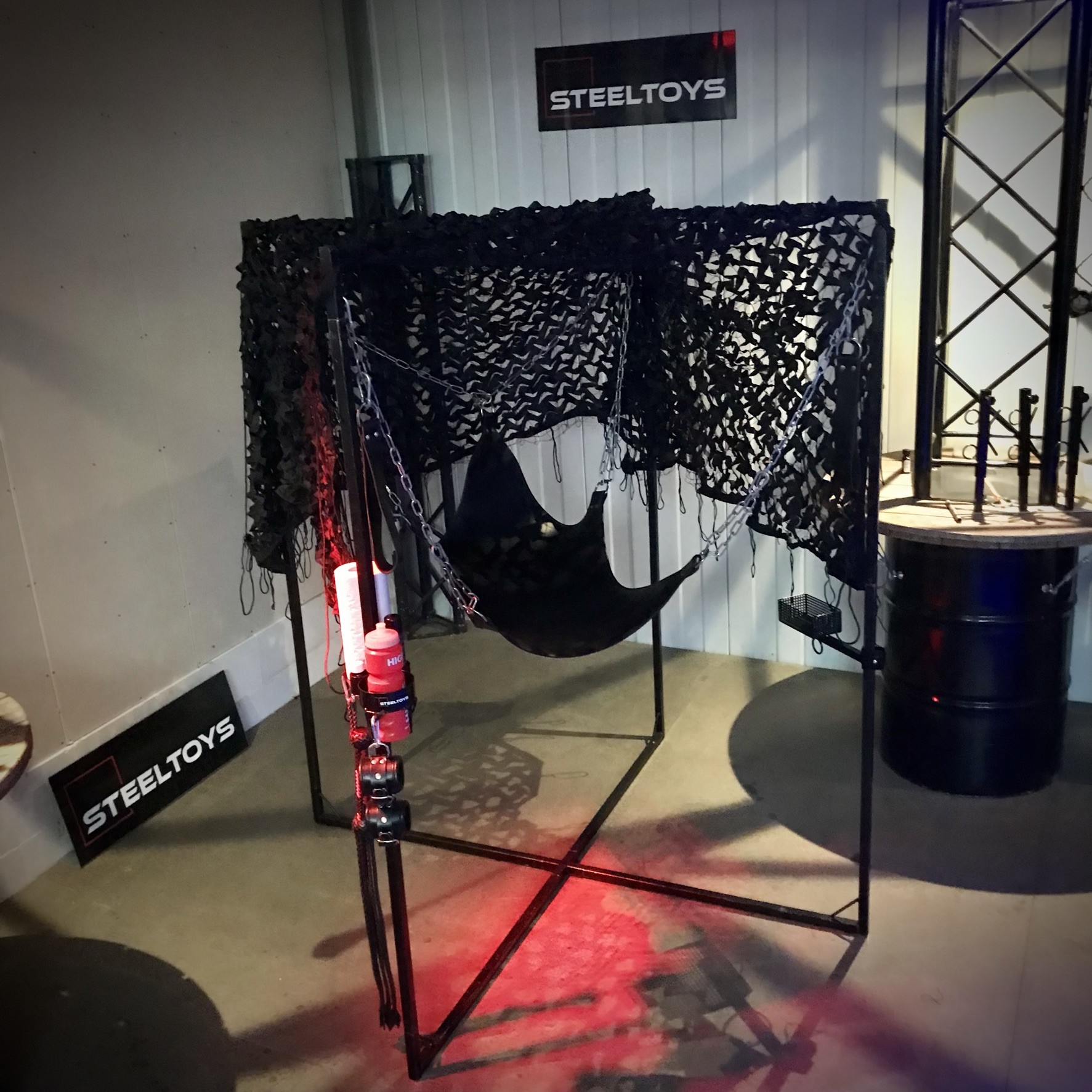 Camouflagenet 3x2 mtr. Olijf Groen - Afbeelding 2