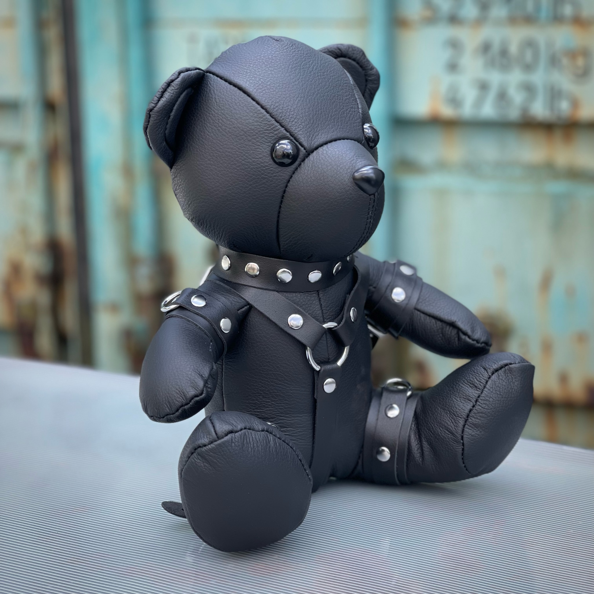 Steeltoys Leather Bear