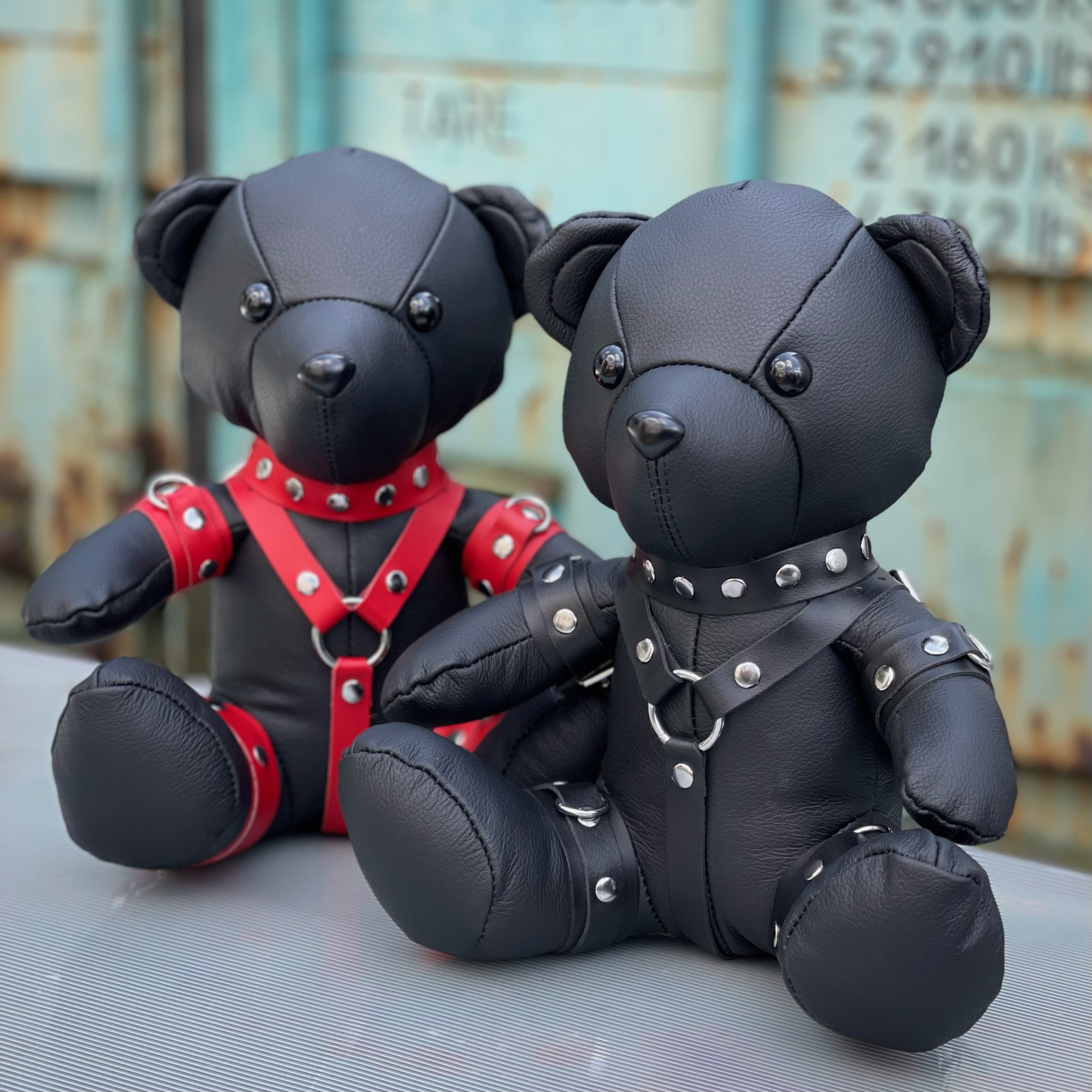 Steeltoys Leather Bear