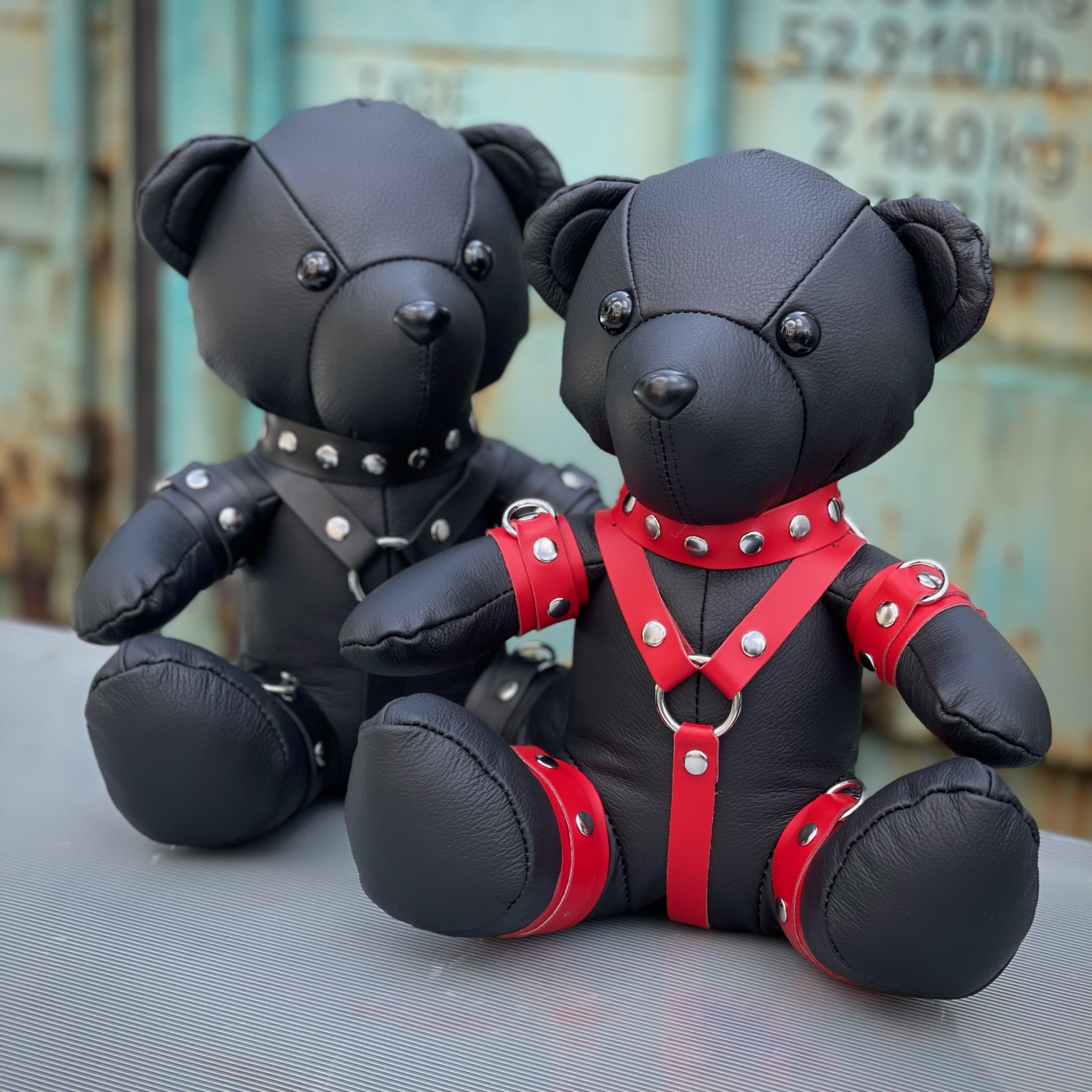 Steeltoys Leather Bear