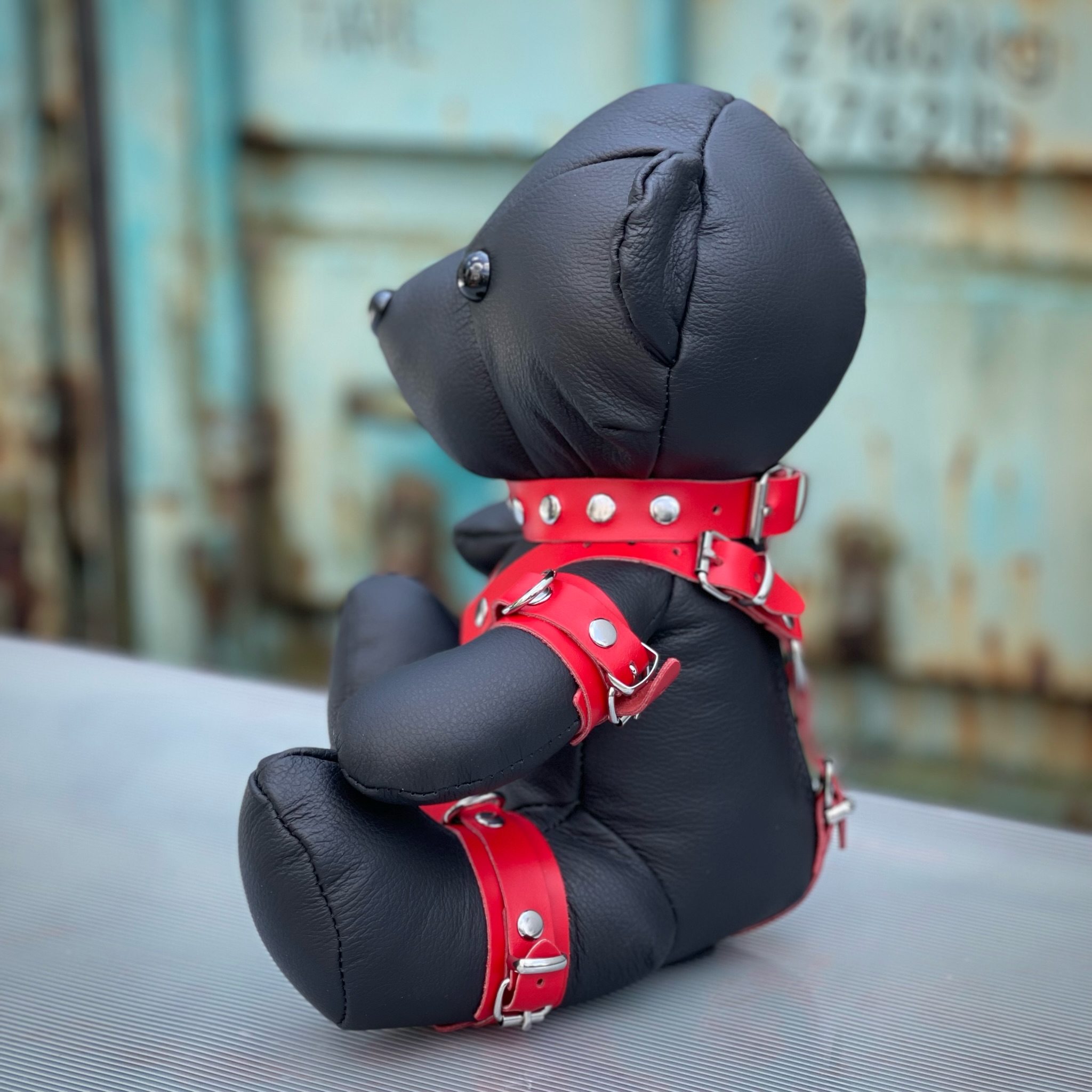 Steeltoys Leather Bear