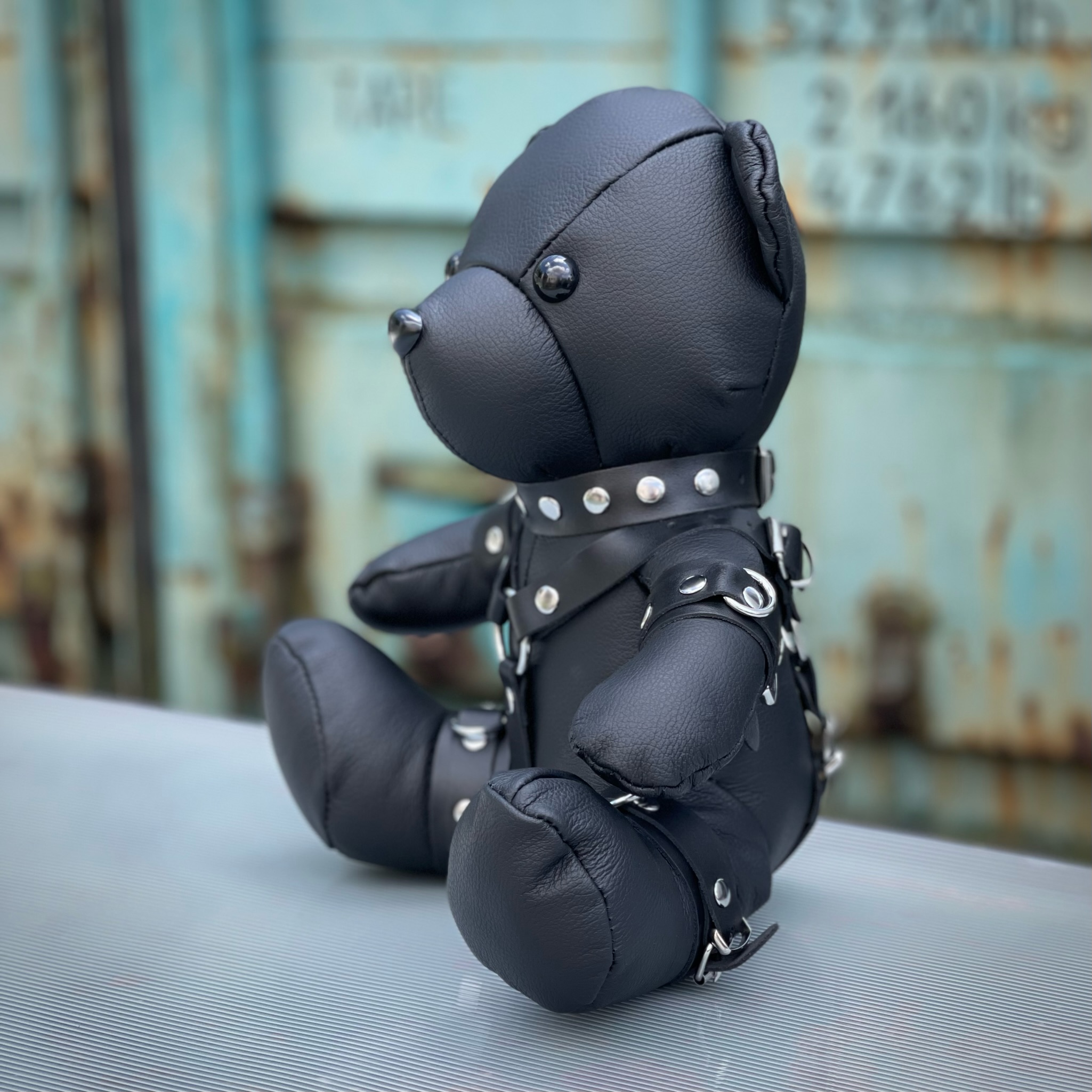 Steeltoys Leather Bear